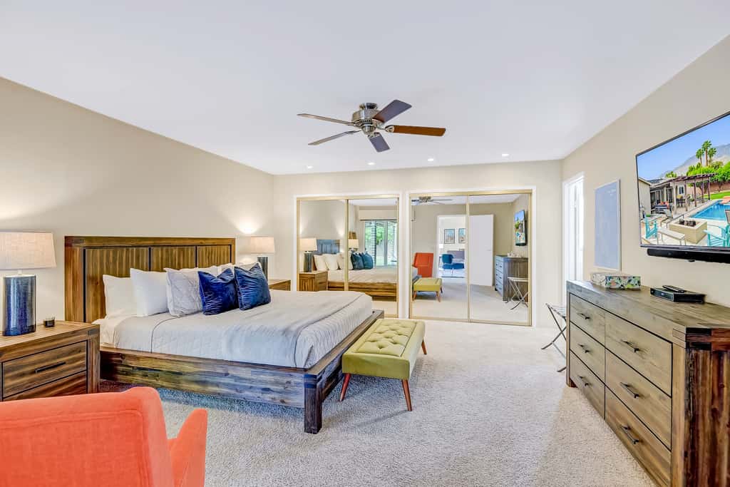 Palm Springs Modern Home - 3972