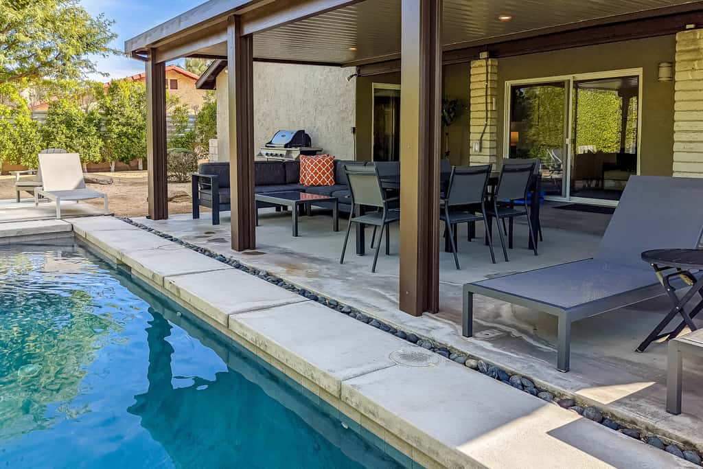 Palm Springs Modern Home - 3972