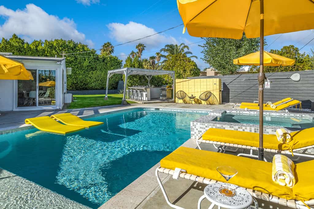 Iconic, bright, & dog-friendly house w/private pool, spa, pool table & grill