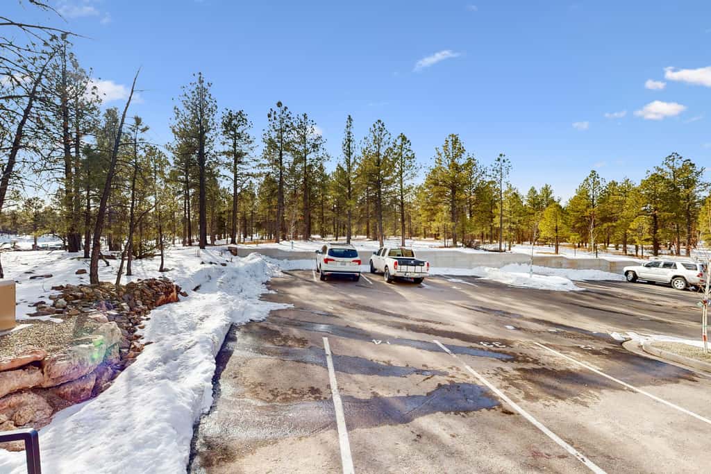 Ponderosa Peaks Retreat