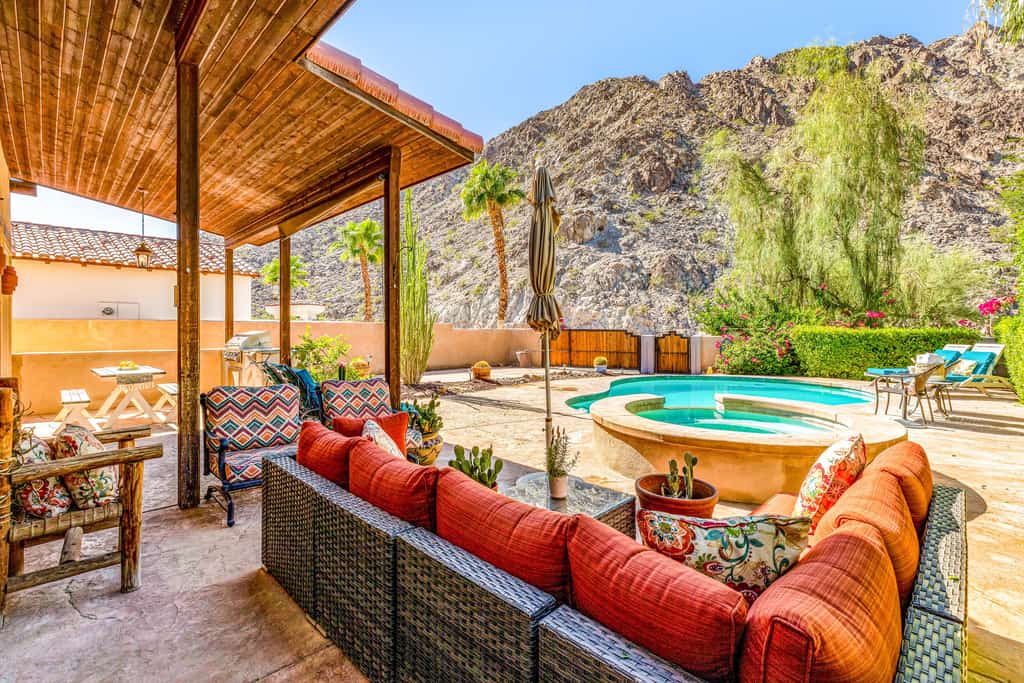 Mountain-view home with private pool & spa, near trails - 3BR #220080