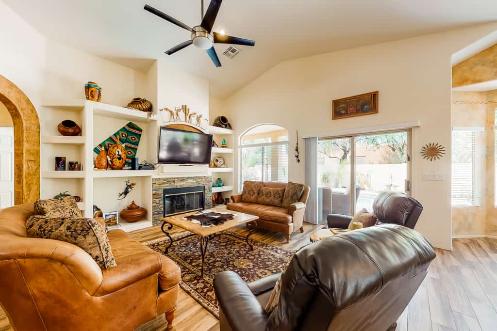 Classic, dog-friendly home with landscaped backyard, private pool & spa