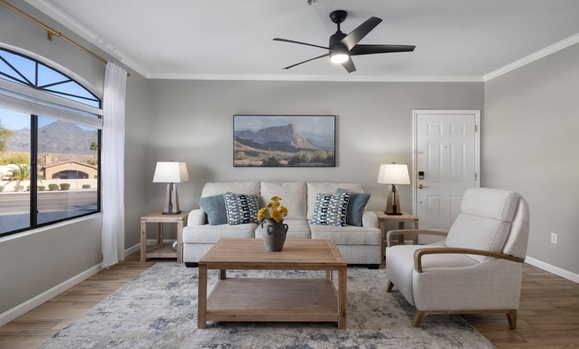Scottsdale Bliss – Stylish Long Term, Comfort, and Mountain Views Await!
