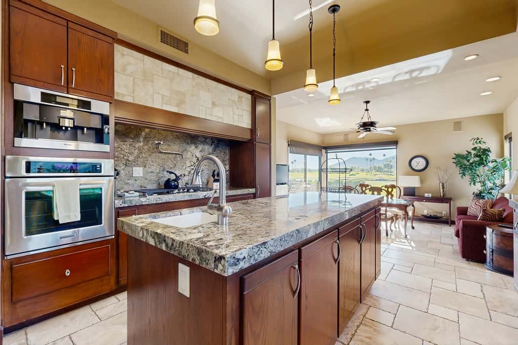 Escape to Luxury at PGA West-067092