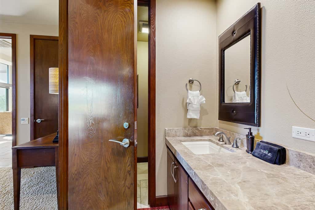 Escape to Luxury at PGA West-067092