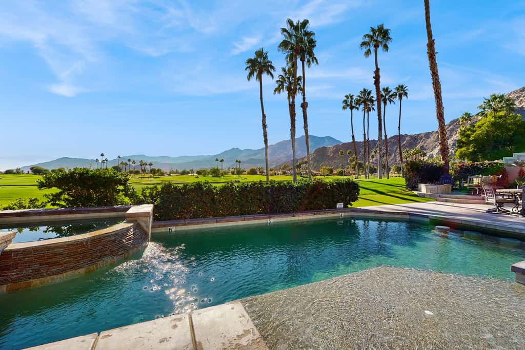 Escape to Luxury at PGA West-067092