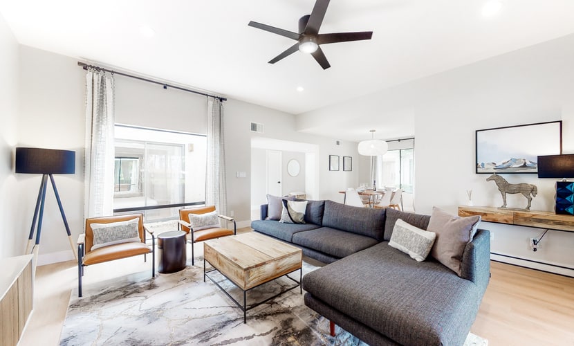 Golf Course Front Home with Shared Pool, Fast WiFi, Central AC, and Washer/Dryer