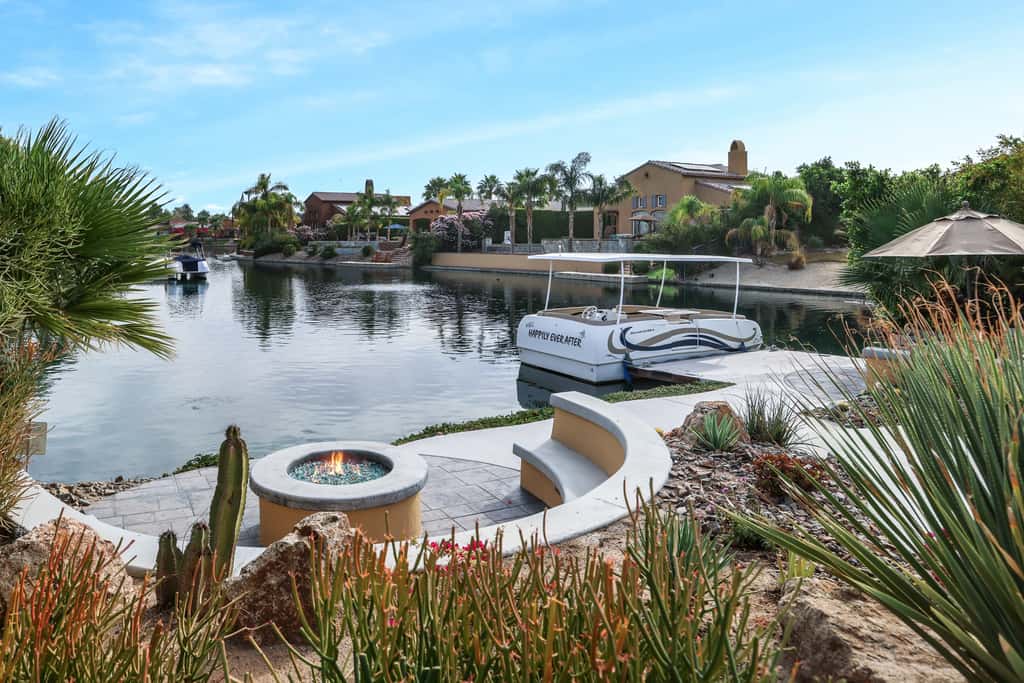 Luxury on the Lake Rancho Mirage