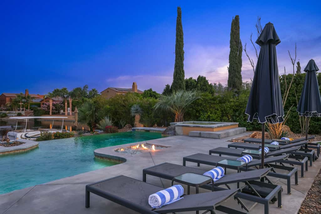 Luxury on the Lake Rancho Mirage