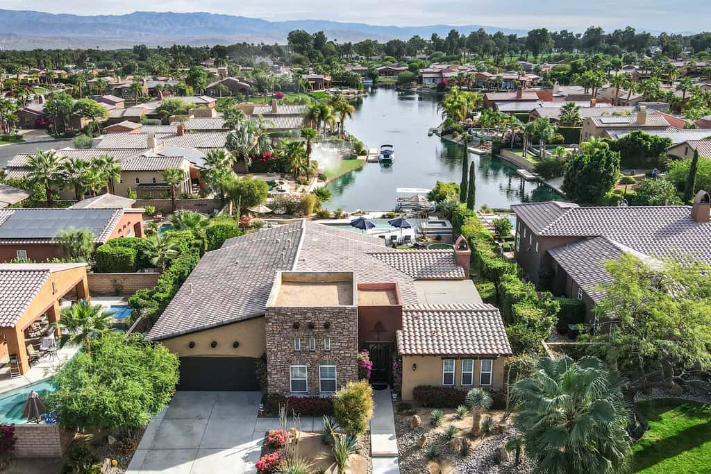 Luxury on the Lake Rancho Mirage