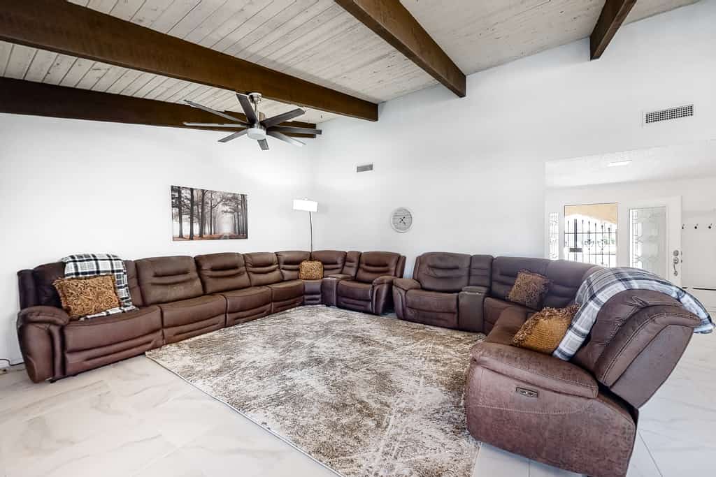 Entertain w/Amazing Mountain View, Private Pool/Spa, Putting Green - 2 Dogs OK