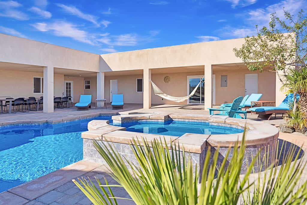 Painted Hills desert retreat with 5-acre compound with saltwater pool & spa