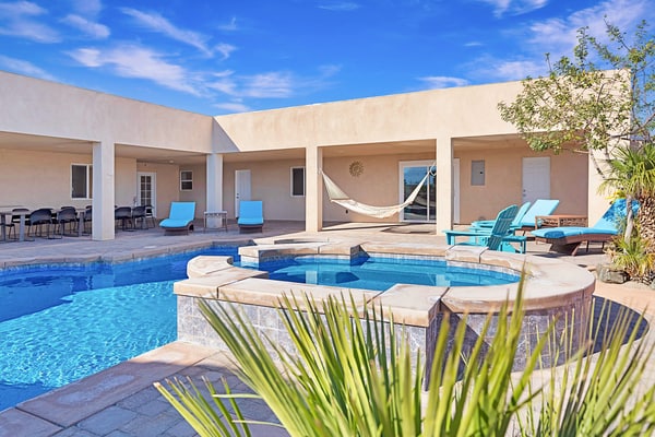 Painted Hills desert retreat with 5-acre compound with saltwater pool & spa