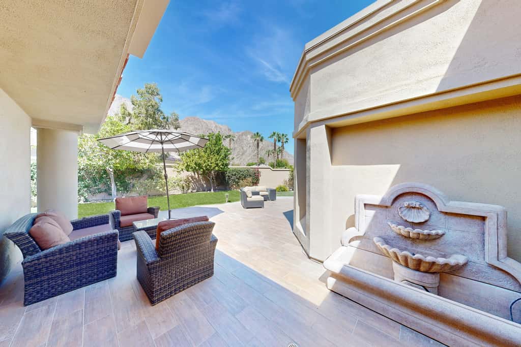 Riviera Dreams