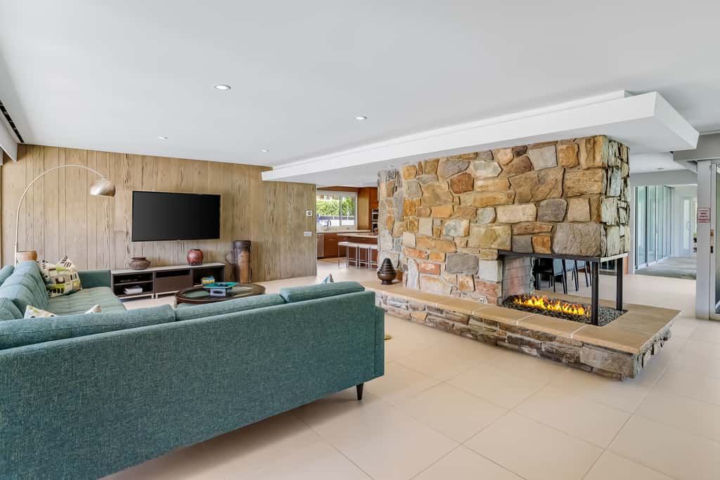Palm Springs Perfection - 2243