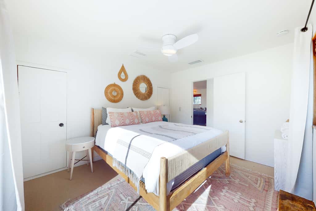 Desert Noir Retreat