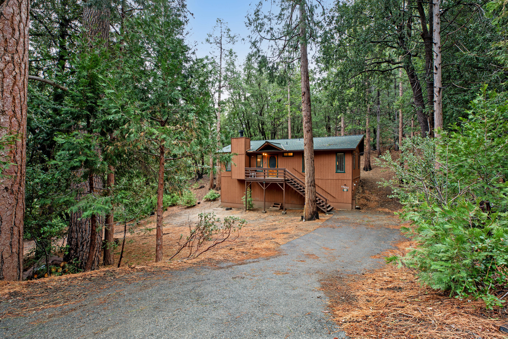 Elk Horn Retreat