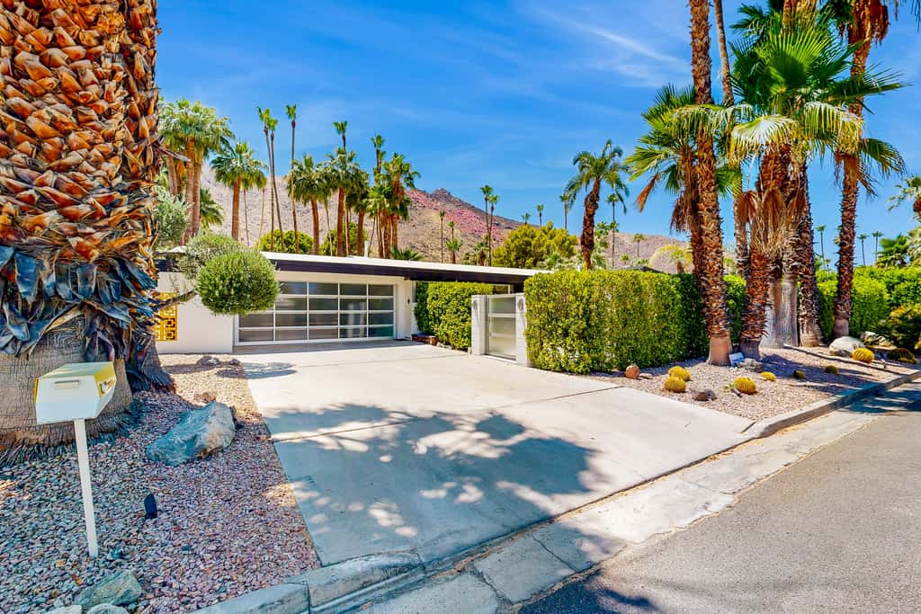 Palm Springs Luxury Retreat -2288