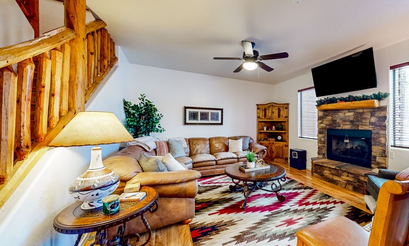 Two-story cabin with furnished decks, fireplace, washer/dryer, & central AC