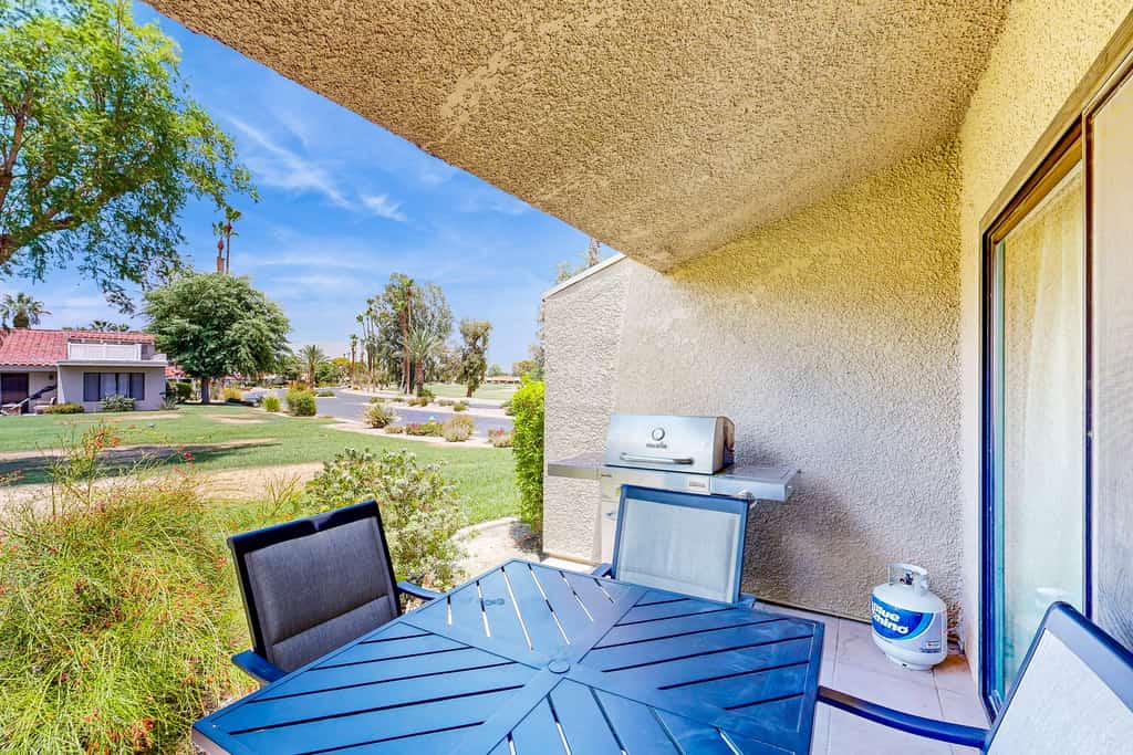 Palm Desert Resorter | New Furnishings | 20 Pools, Championship Golf