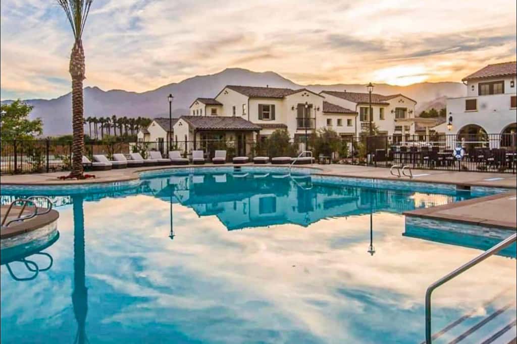 The Palm House at PGA West-260216
