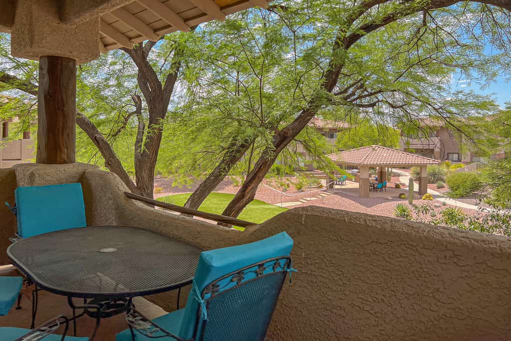Dog-friendly condo with high-speed WiFi, heated outdoor pool & hot tub