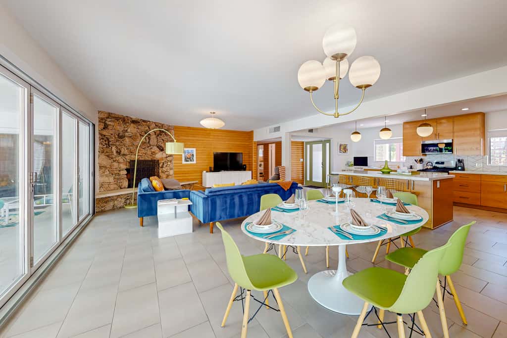 Twin Palms Modern