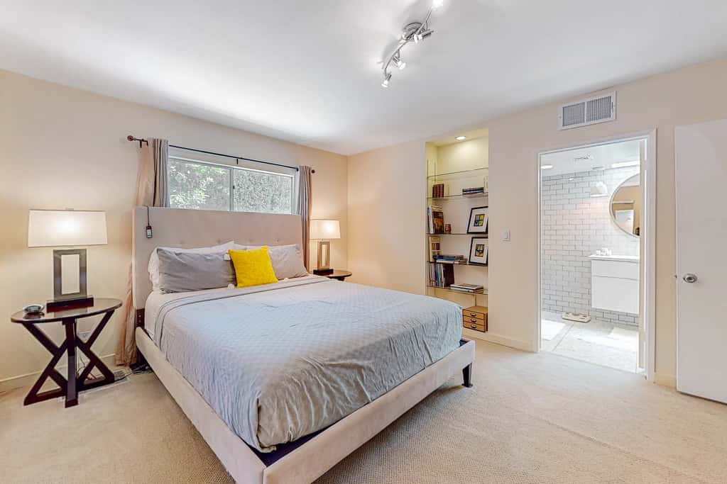 Twin Palms Modern