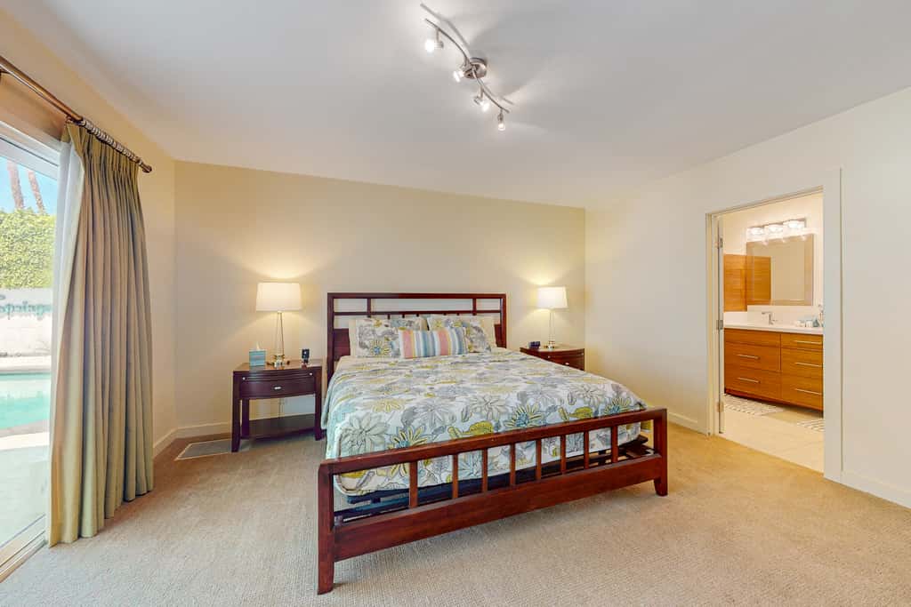 Twin Palms Modern