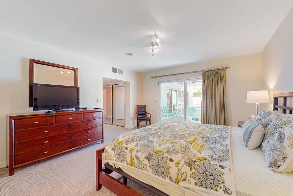 Twin Palms Modern