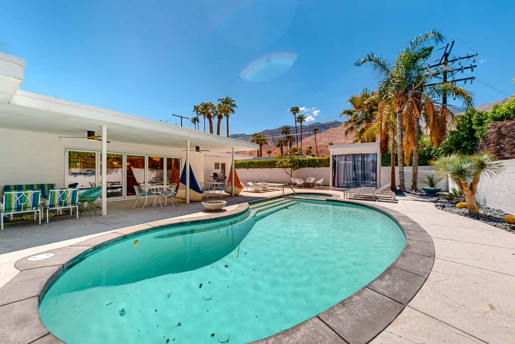 Twin Palms Modern