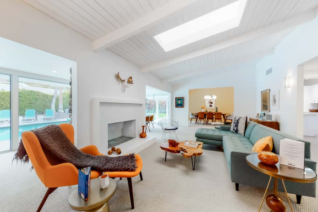 Palm Springs Style - 2875