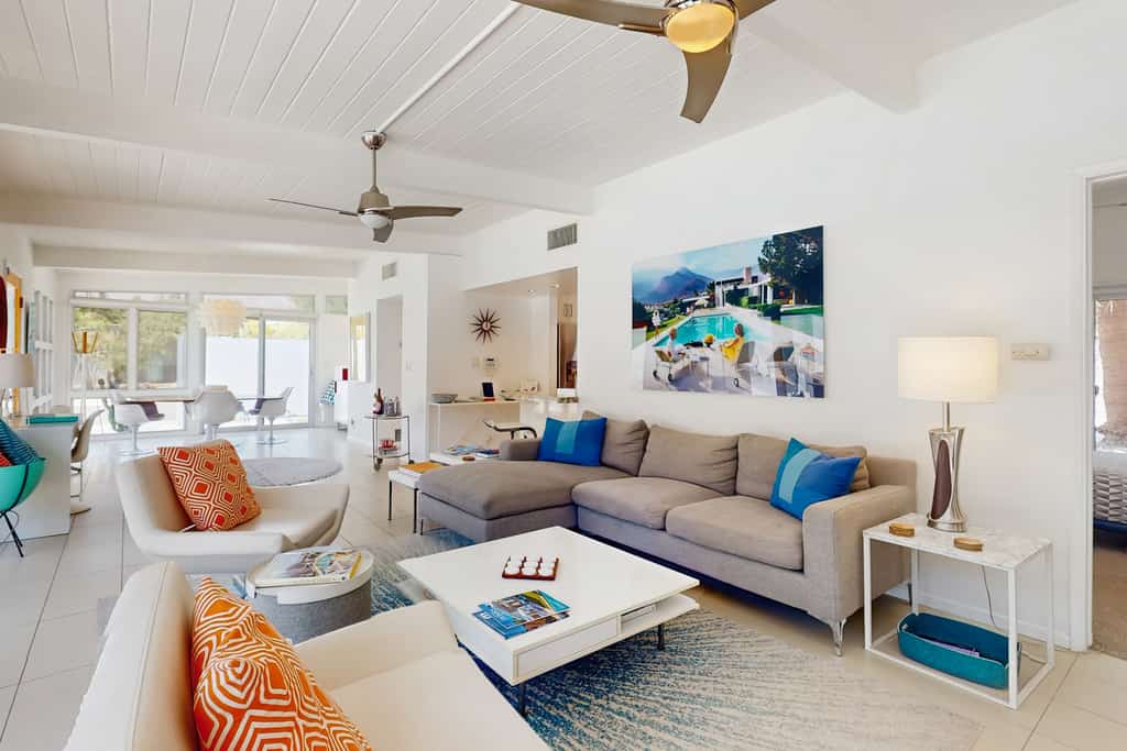 Butterfly Meiselman w/beautiful architecture, private pool, spa & mountain view