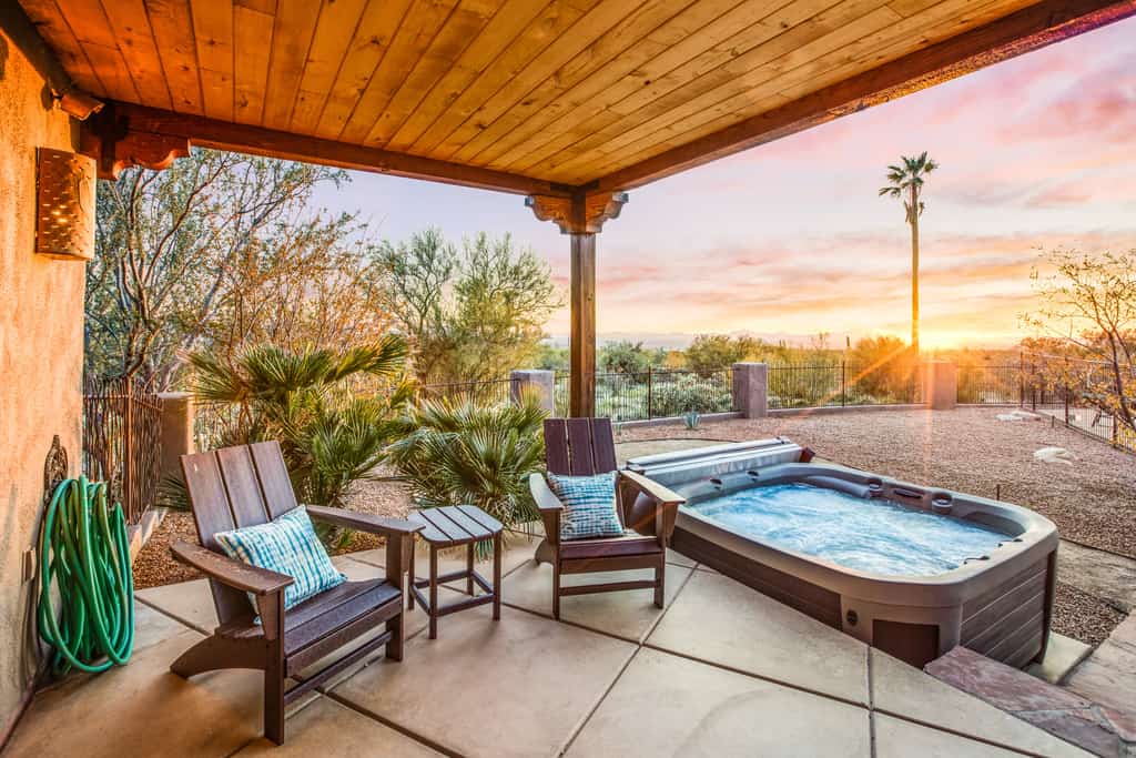 Tucson ranch home with private pool, hot tub, gourmet kitchen, & patio
