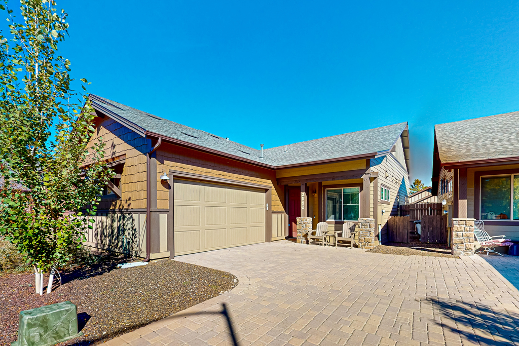 Presidio Pines Retreat