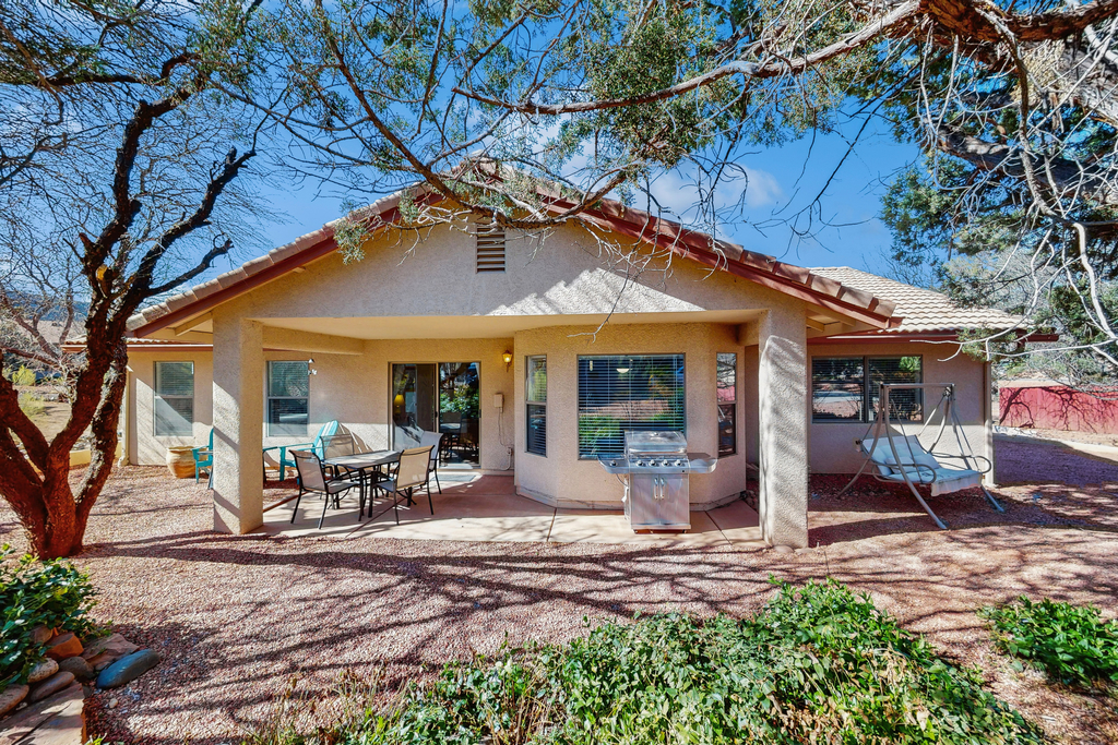 Bell Canyon Retreat