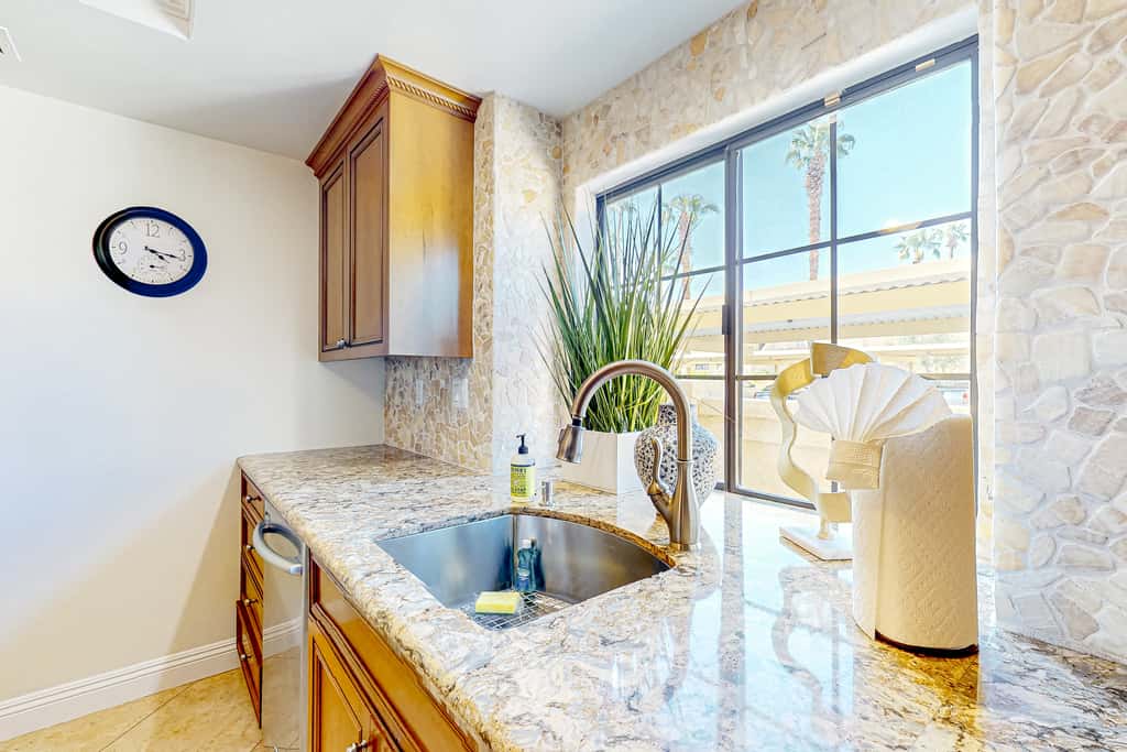Palm Springs Area; 2 Suite Retreat