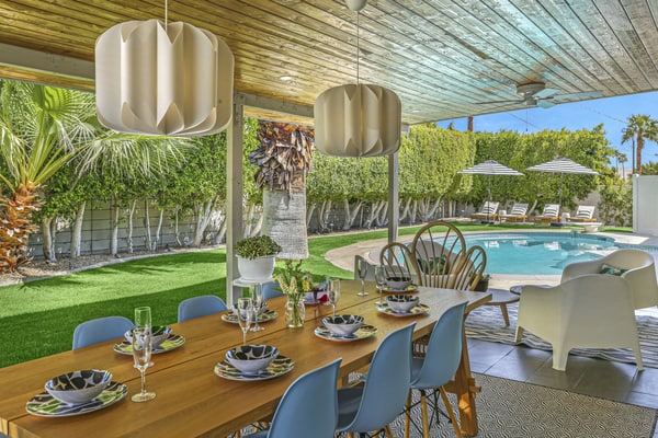 Mid-Century Gem near Downtown w/AC, Pvt. Pool & Spa + Lush Backyard w/ Mtn. View