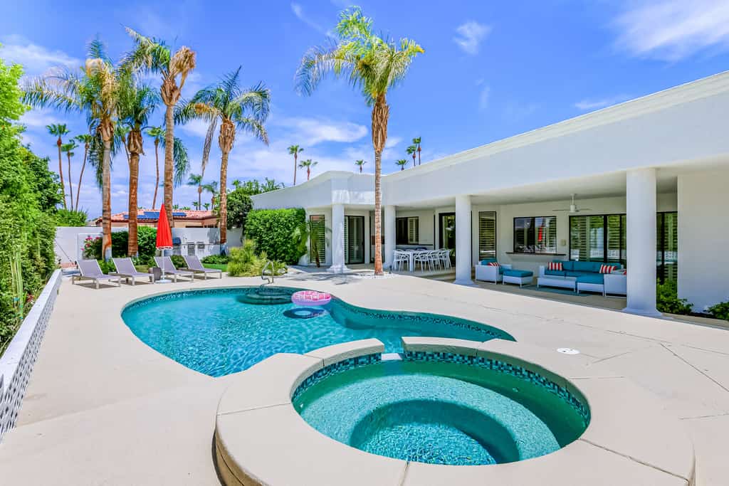 Gorgeous home with private pool, high-speed WiFi, central AC, & EV charger