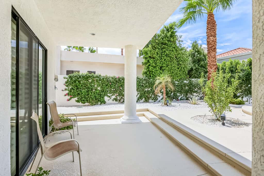 Luxury Estate in Indian Wells Country Club