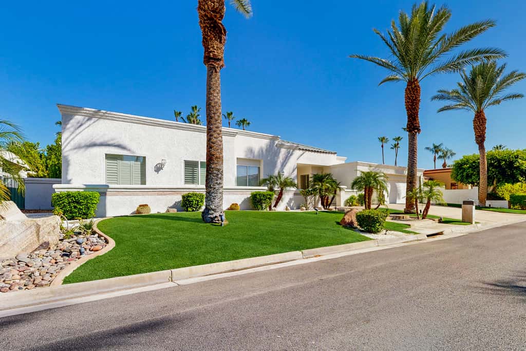 Luxury Estate in Indian Wells Country Club