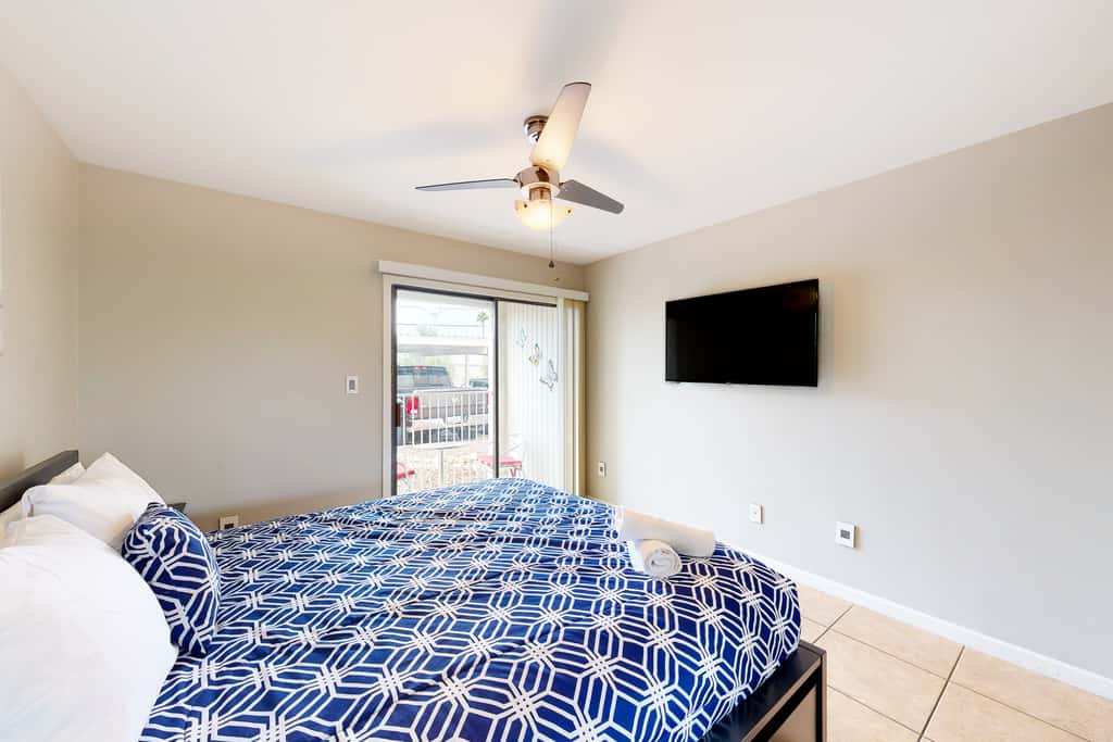 Golden Oasis, Unit #110