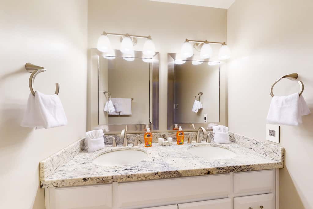Golden Oasis, Unit #110