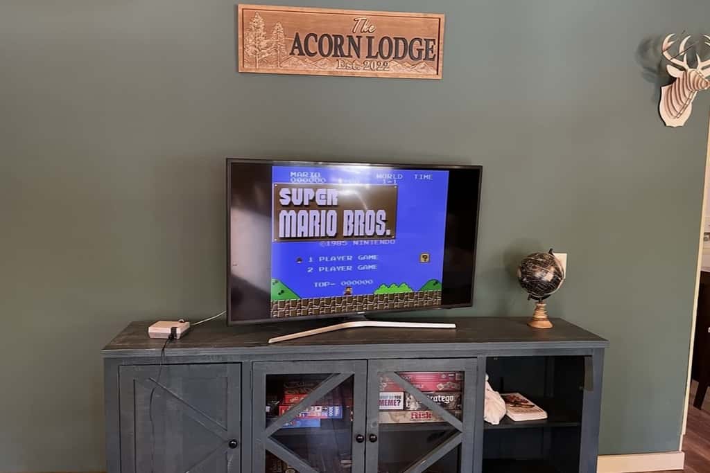 Acorn Lodge