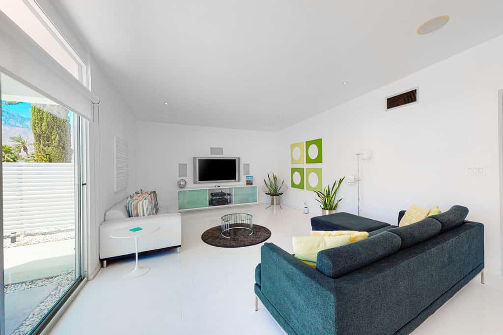 Elegant Wexler home with private outdoor pool & spa - 2 dogs welcome