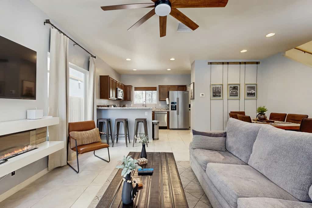 Modern, two-story condo with balcony - near downtown, NAU & great trails