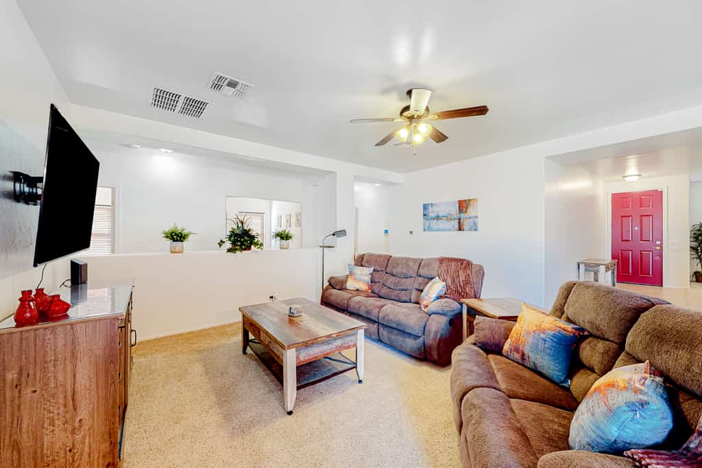 Captivating desert home with private pool, game room, grill, backyard & W/D