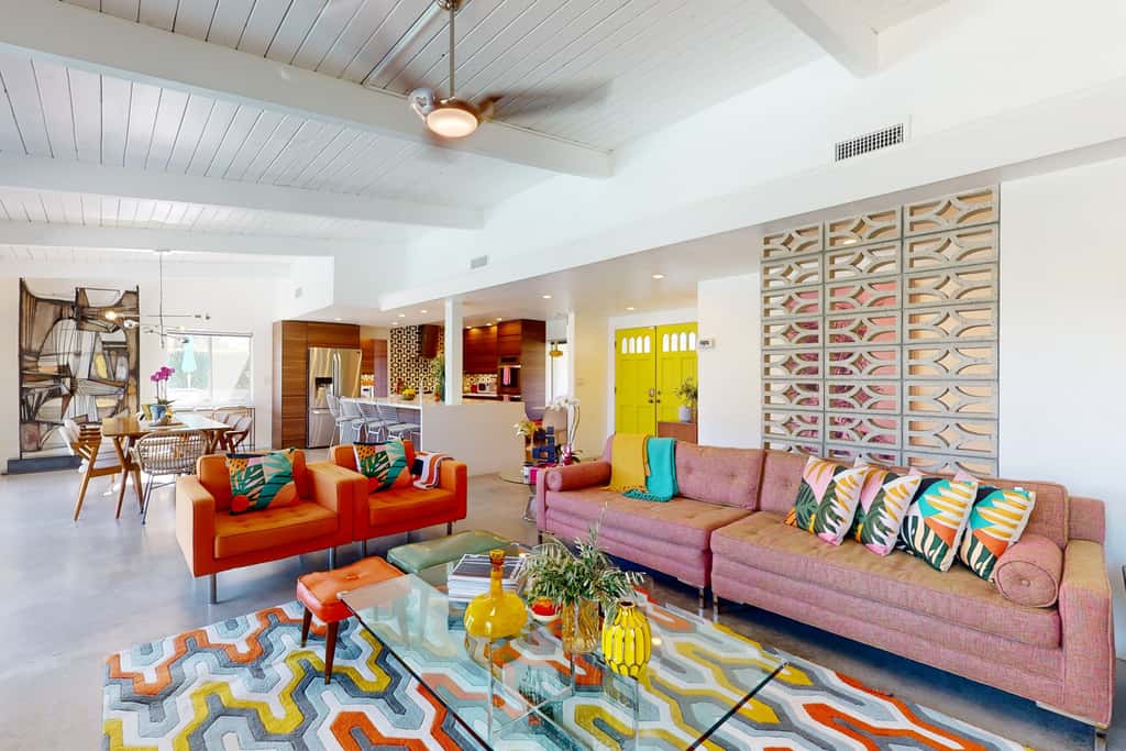 Mid-Century Alexander Stunner in Vista Las Palmas - 3800