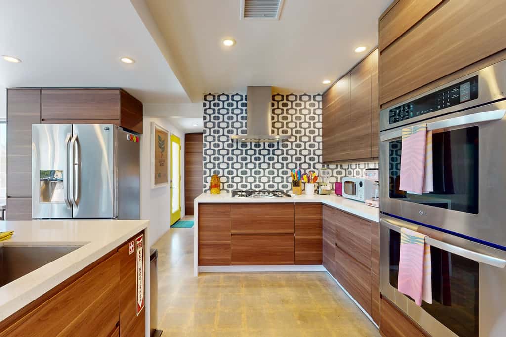 Mid-Century Alexander Stunner in Vista Las Palmas - 3800