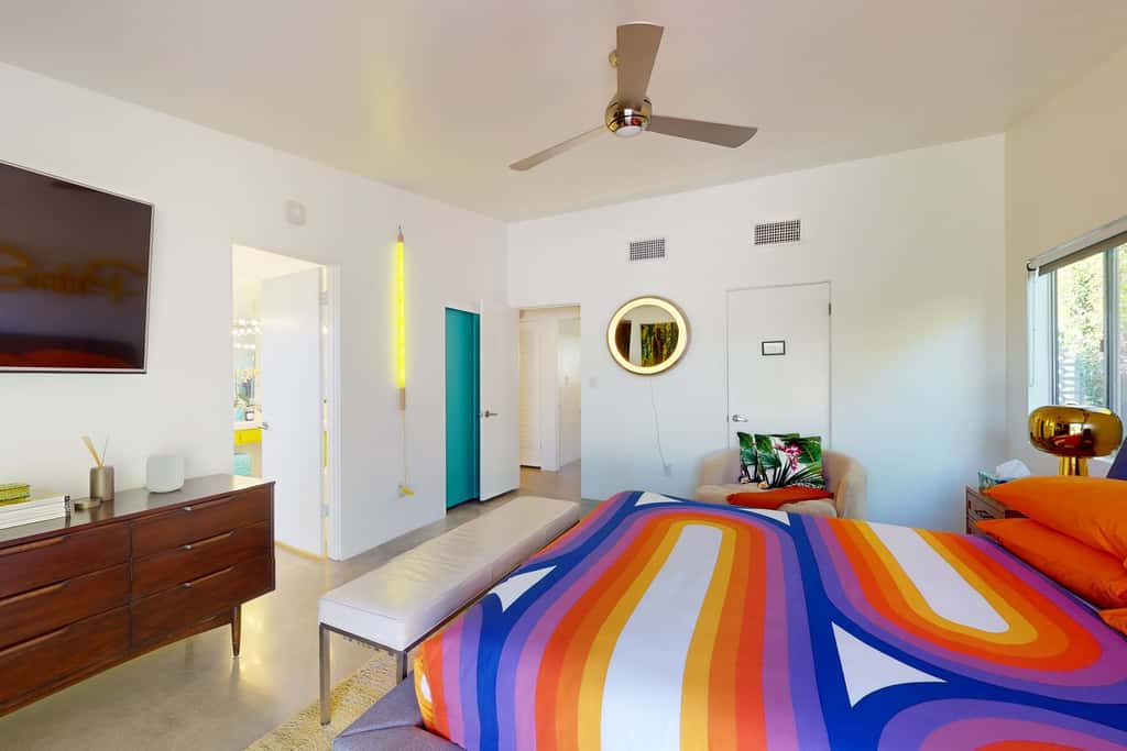 Mid-Century Alexander Stunner in Vista Las Palmas - 3800